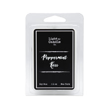 Load image into Gallery viewer, Peppermint Kiss Soy Wax Melts
